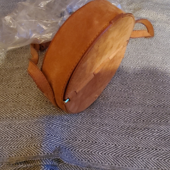 Hand Bag - Picture 5 of 6